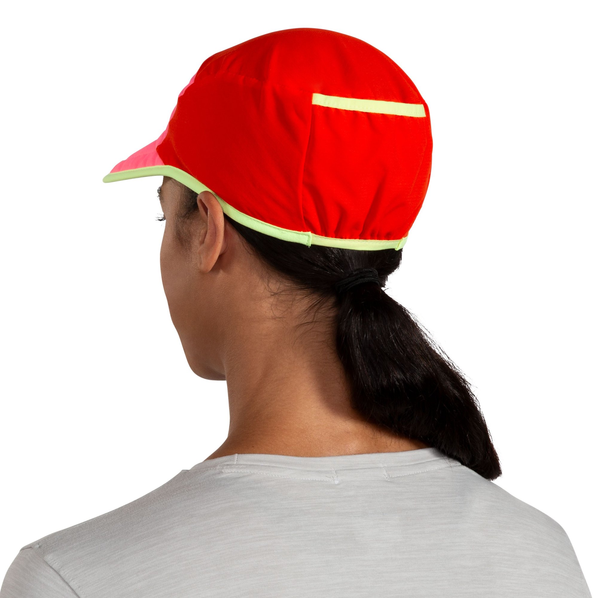 BROOKS Lightweight Packable Hat Cherry Tomato/Neo Pink