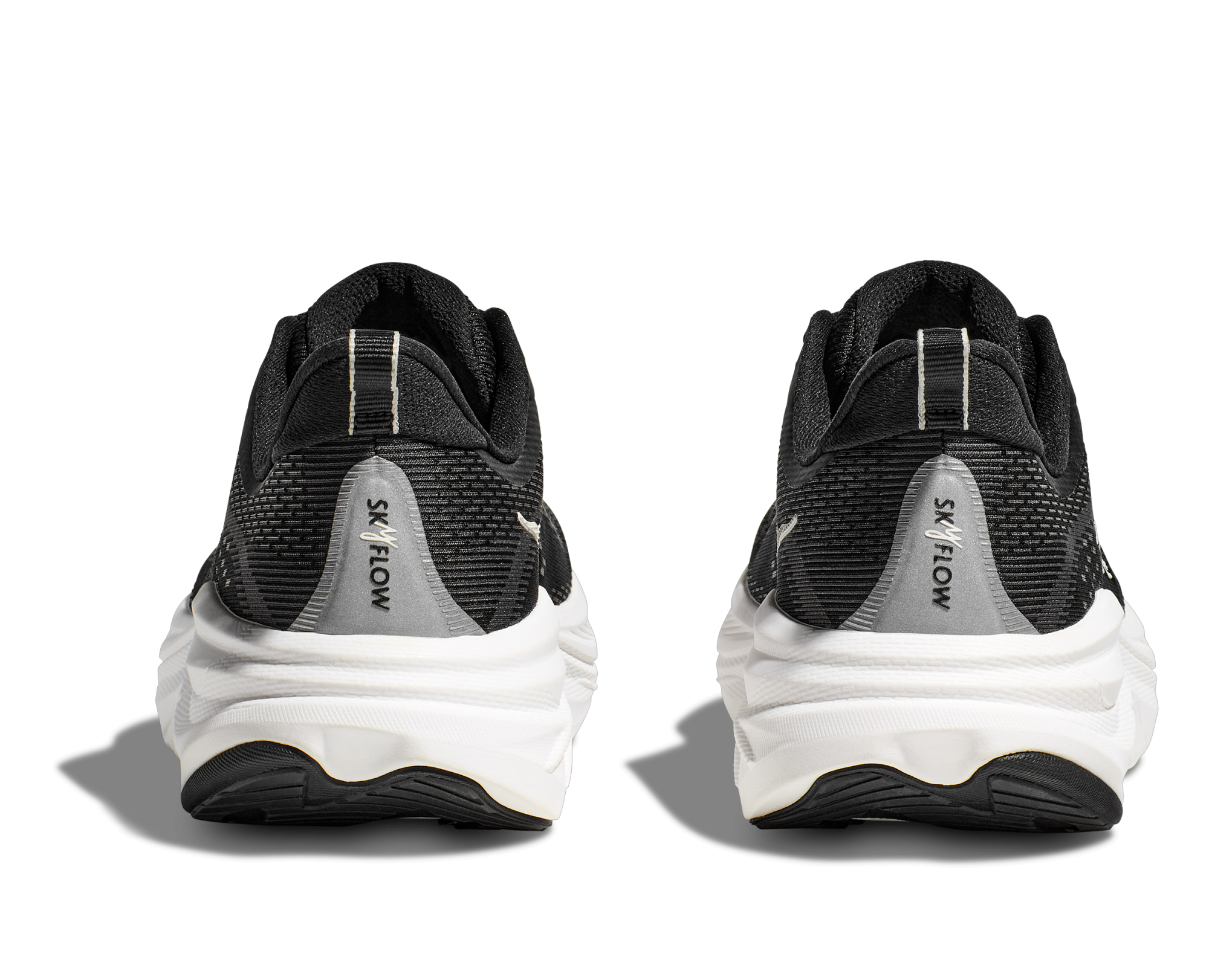 HOKA Skyflow M Black / White